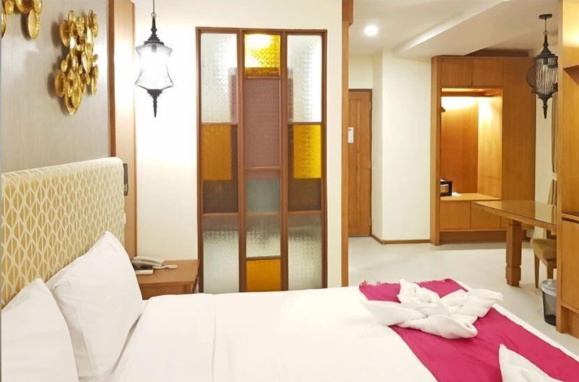 The Signature Hotel @ Thapae Chiang Mai Zewnętrze zdjęcie